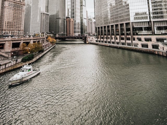 Chicago-River-With-Riverwalk-046002-edited-117459-edited.jpg