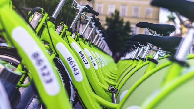 green-bikes-in-line